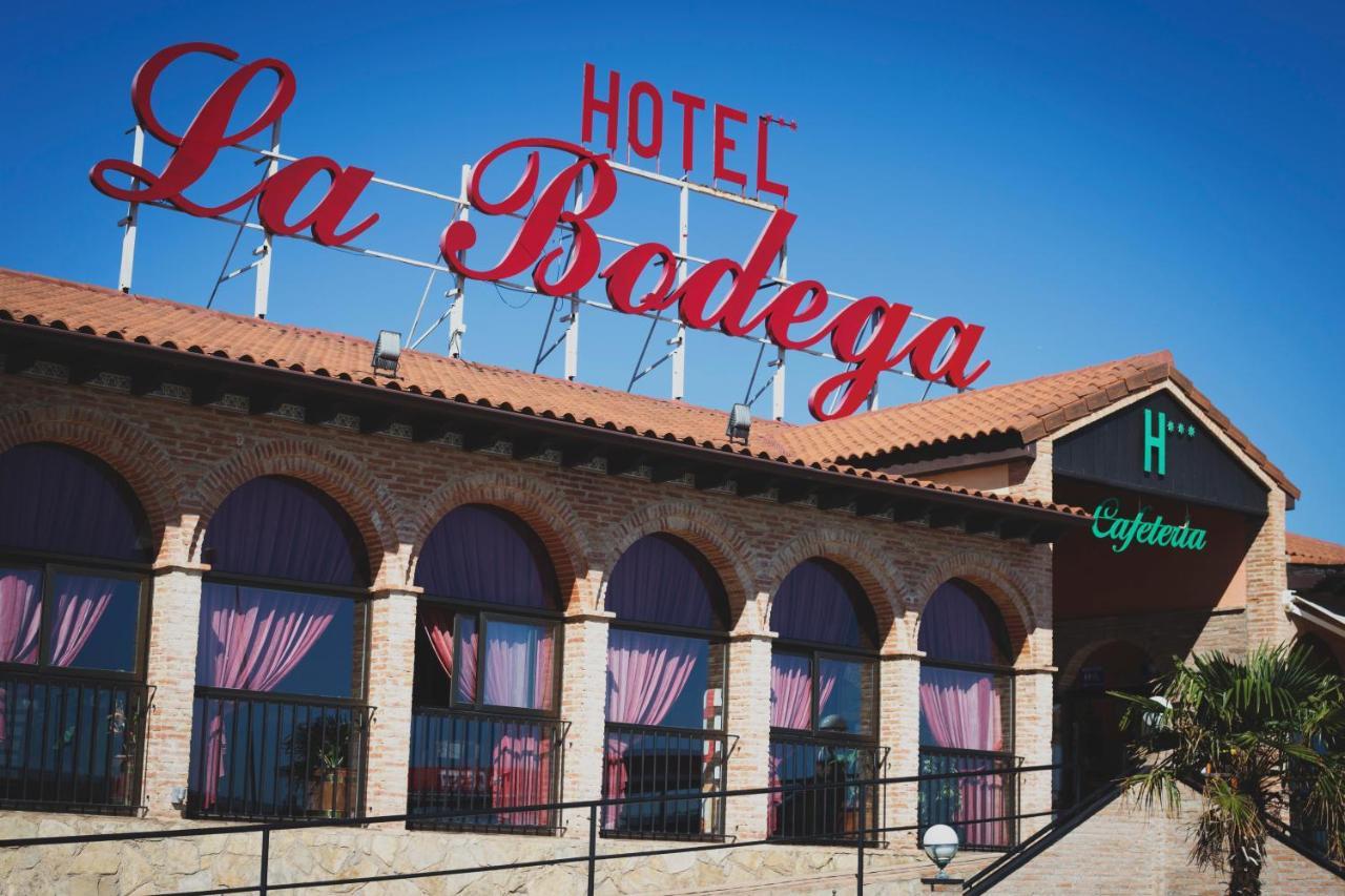 Hotel La Bodega La Almunia de Doña Godina Eksteriør billede